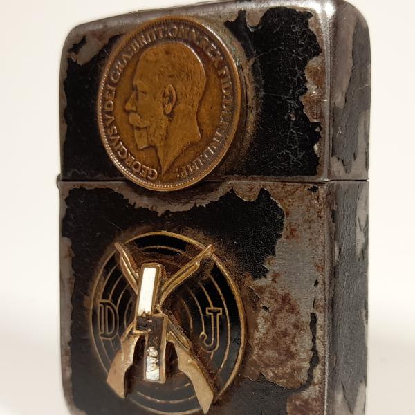 (022) ZIPPO [=1943-45=] (3 barrel) WWII =inicjały JEP , DJ(strzelec wyborowy) , MONETA=