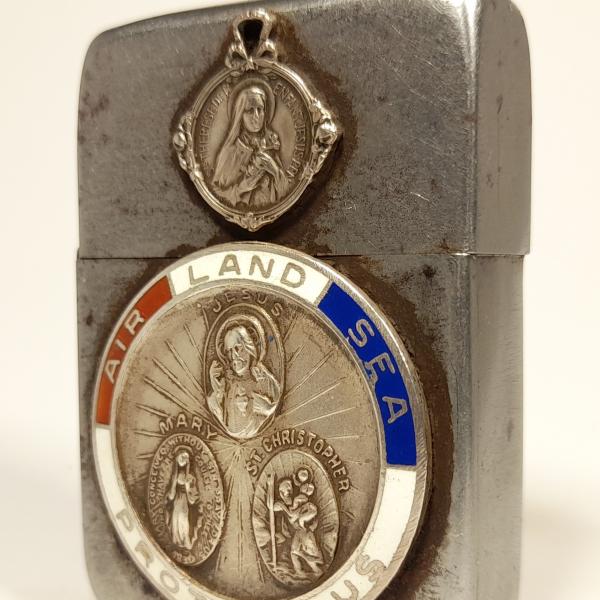 (119) ZIPPO [=1943-45=] (3 barrel) WWII =st.Therese , Air Corps religious medal=