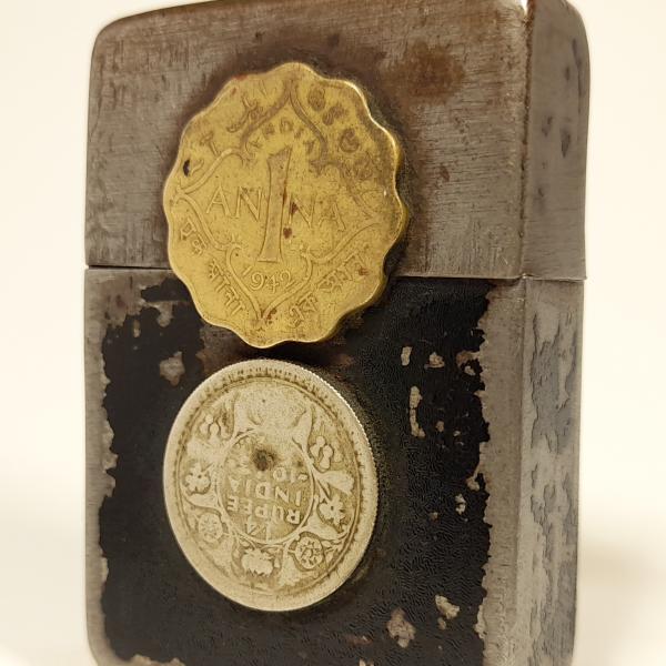 (125) ZIPPO [=1942=] (4 barrel) WWII =MONETY 1 ANNA=