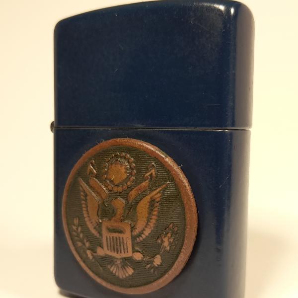 (012) ZIPPO [=1989=] =US ARMY BUTTON=